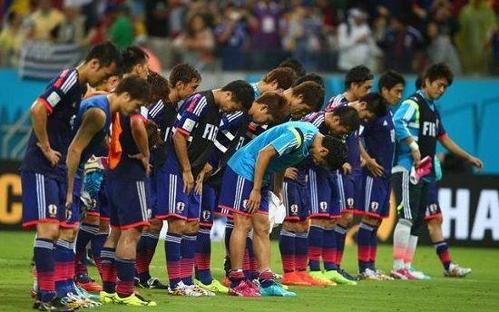 ワールドカップ日本の礼儀に注目！